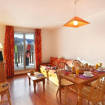 Goelia Les Balcons D'ax 3*