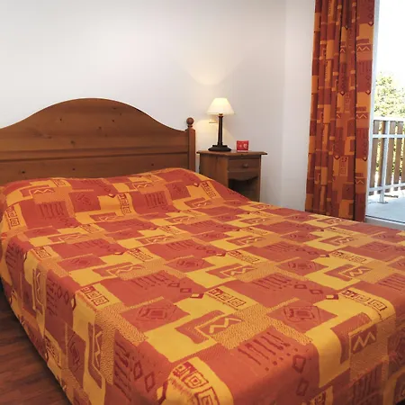 Goelia Les Balcons D'ax 3*