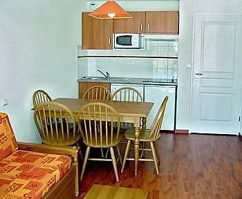 Aparthotel Goelia Les Balcons D'ax 3*