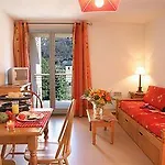 Goelia Les Balcons D'ax 3*