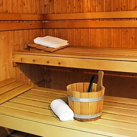 Apartmanhotel Goelia Les Balcons D'ax 3*