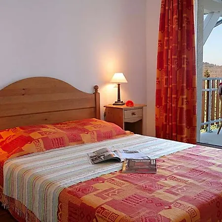 Apartmanhotel Goelia Les Balcons D'ax 3*