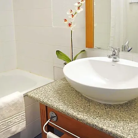Apart-hotel Goelia Les Balcons D'ax Ax-les-Thermes